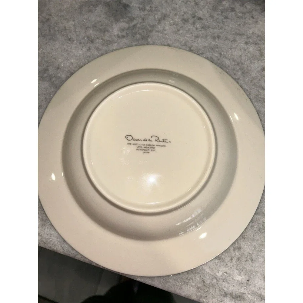 Oscar De La Renta Fine Ivory LF005 English Tapestry Floral Soup Bowl Japan